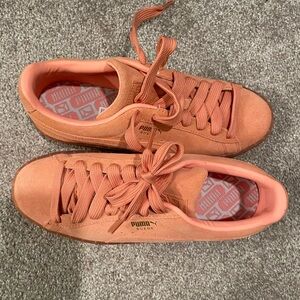 Puma Suede